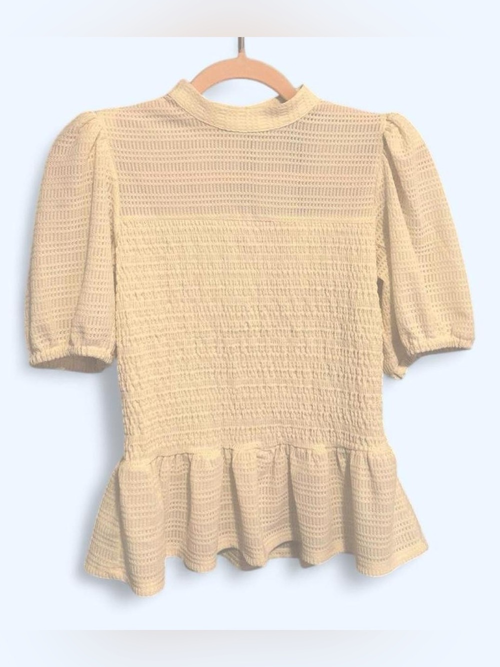 NWT Bagatelle Cream Textured Peplum Puff Sleeve Top